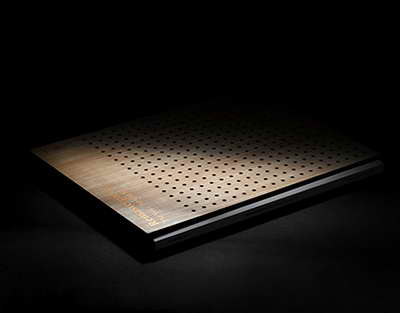 ZTE продемонстрировала второе поколение подэкранной камеры и 3D-сканер